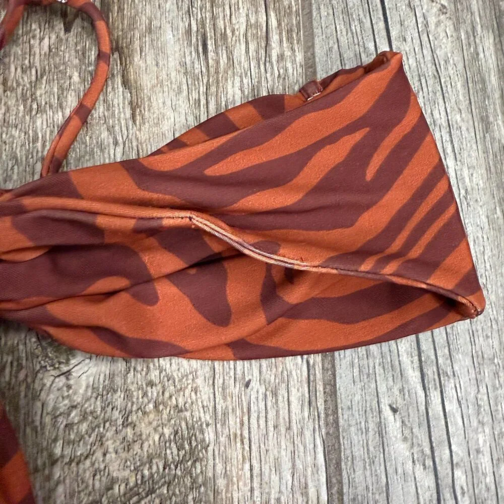 Skatie x Rocky Barnes 'Lyndi' Bikini Top in BEACHWOOD